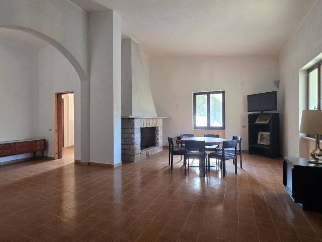 Villa Indipendente in vendita a San Gregorio, Sinnai