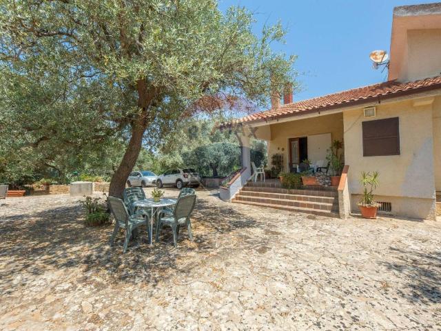 Villa Indipendente in vendita a Siracusa, Sicilia