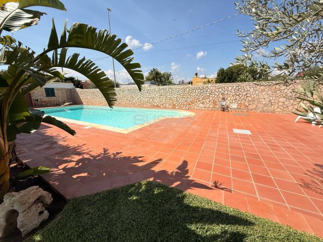 Villa Indipendente in vendita a Ognina, Siracusa