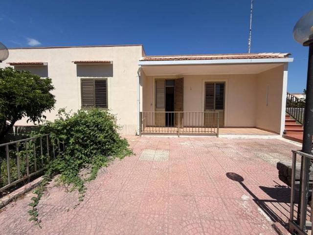 Villa Indipendente in vendita a Siracusa, Sicilia