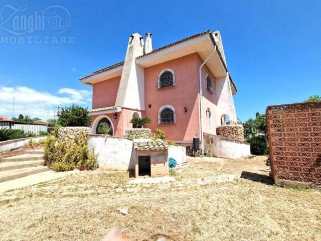 Villa Indipendente in vendita a Siracusa, Sicilia