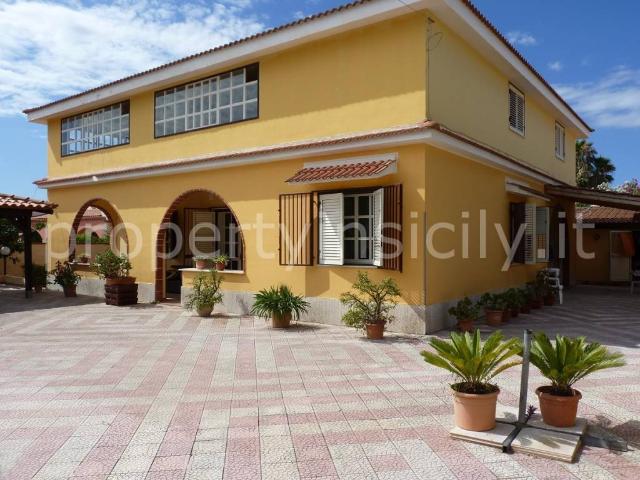 Villa Indipendente in vendita a Siracusa, Sicilia