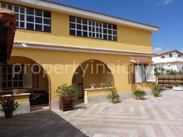 Villa Indipendente in vendita a Siracusa, Sicilia