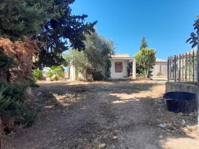 Villa Indipendente in vendita a Epipoli, Siracusa