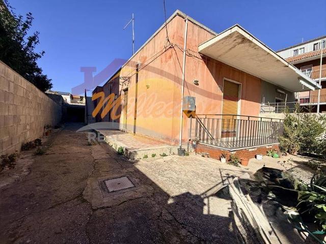 Villa Indipendente in vendita a Epipoli, Siracusa