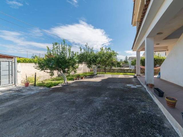 Villa Indipendente in vendita a Siracusa, Sicilia