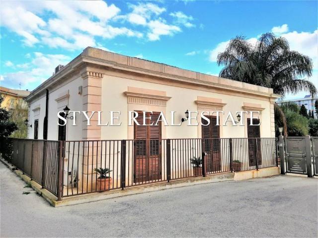Villa Indipendente in vendita a Tiche, Siracusa