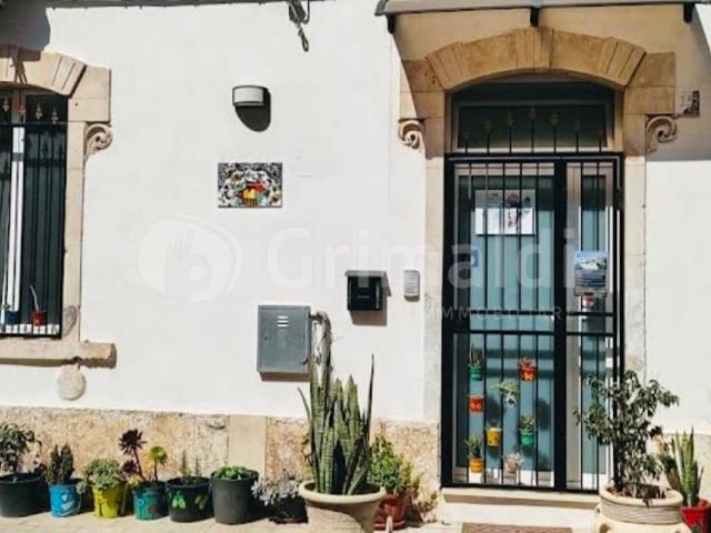 Villa Indipendente in vendita a Santa Lucia, Siracusa