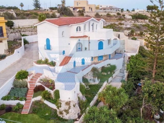 Villa Indipendente in vendita a Isola, Siracusa