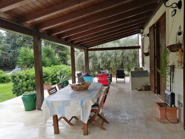 Villa Indipendente in vendita a Tiche, Siracusa