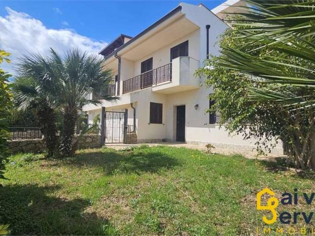 Villa Indipendente in vendita a Siracusa, Sicilia