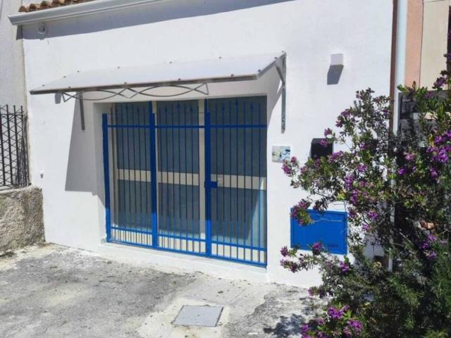 Villa Indipendente in vendita a Neapolis, Siracusa