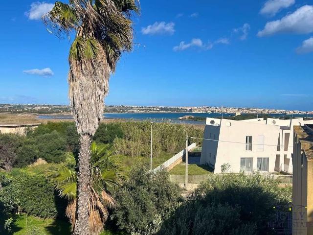 Villa Indipendente in vendita a Siracusa, Sicilia