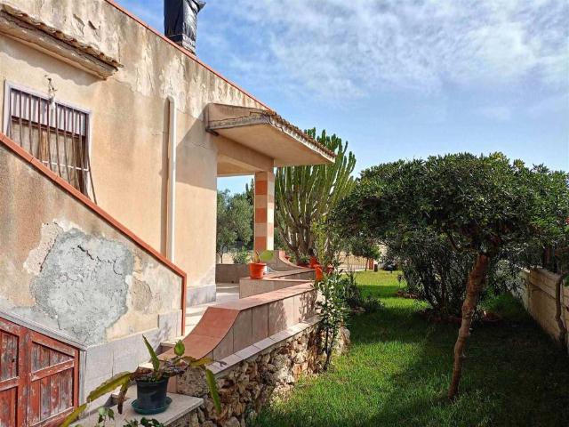 Villa Indipendente in vendita a Siracusa, Sicilia