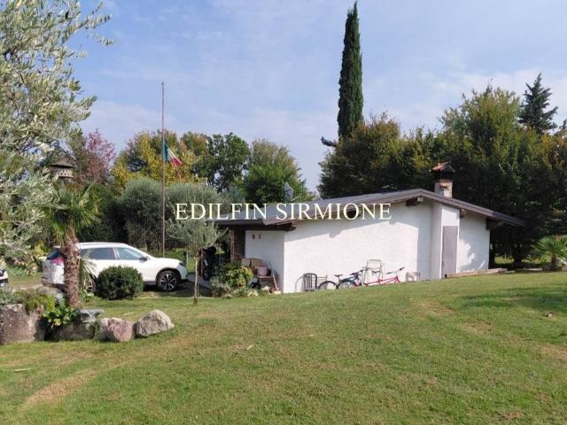 Villa Indipendente in vendita a Lugana, Sirmione