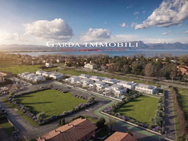 Villa Indipendente in vendita a Lugana, Sirmione