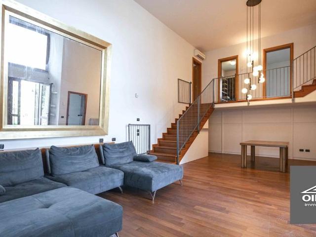 Villa Indipendente in vendita a Lugana, Sirmione