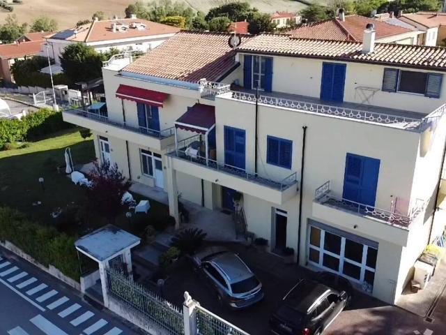 Villa Indipendente in vendita a Marche, Ancona