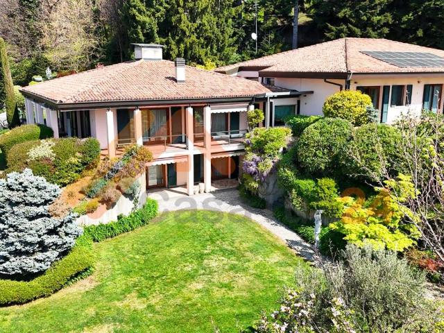 Villa Indipendente in vendita a Ca' Nova, Sirtori