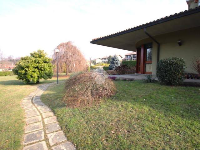 Villa Indipendente in vendita a Sirtori, Lombardia