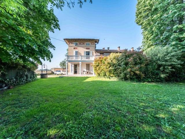 Villa Indipendente in vendita a Sissa Trecasali, Sissa