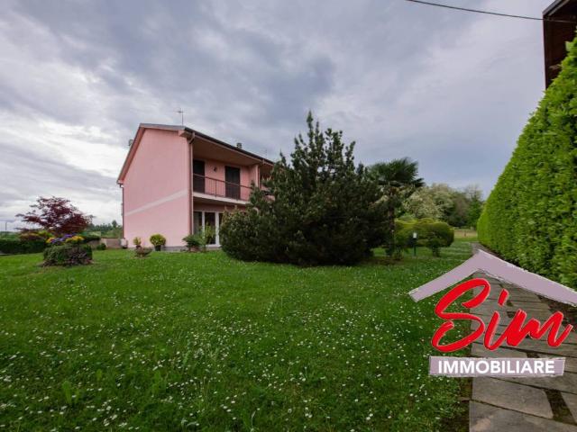 Villa Indipendente in vendita a Piemonte, Novara