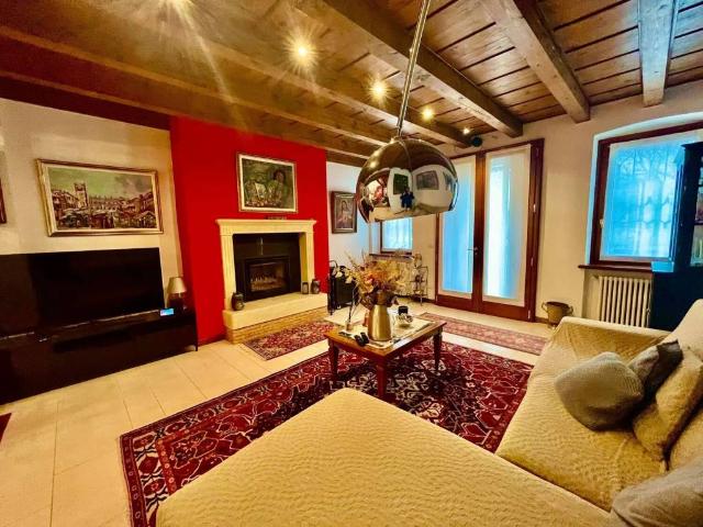 Villa Indipendente in vendita a Soave, Verona