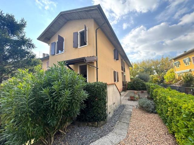 Villa Indipendente in vendita a Soave, Verona