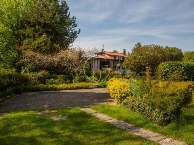 Villa Indipendente in vendita a Soiano Del Lago, Lombardia