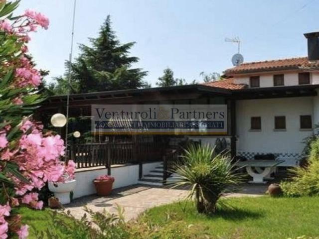 Villa Indipendente in vendita a Soiano Del Lago, Lombardia