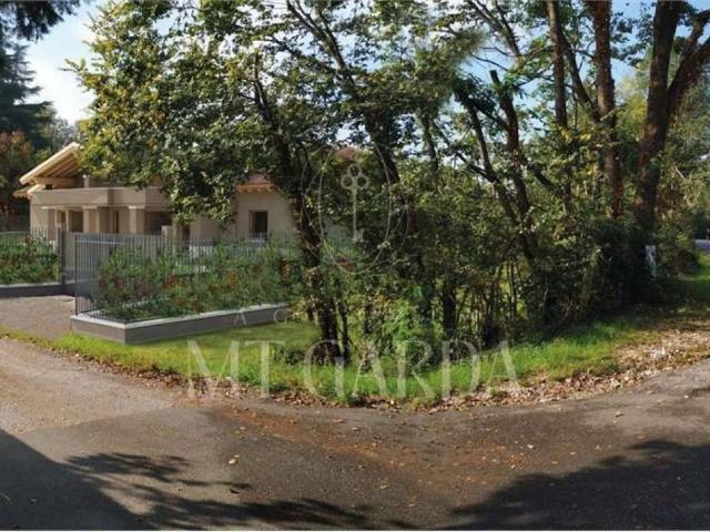 Villa Indipendente in vendita a Soiano Del Lago, Lombardia