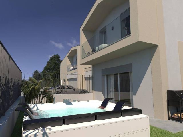 Villa Indipendente in vendita a Monte, Solbiate Arno
