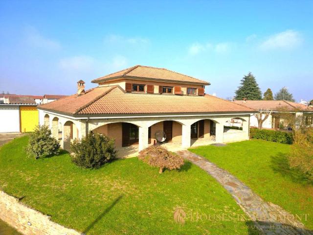 Villa Indipendente in vendita a Piemonte, Alessandria