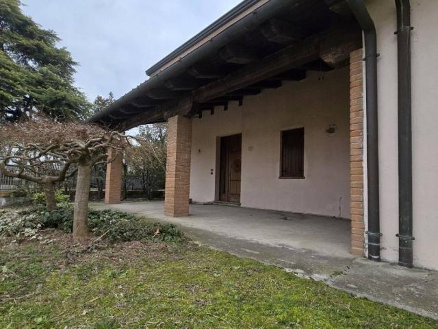 Villa Indipendente in vendita a Arteselle, Solesino
