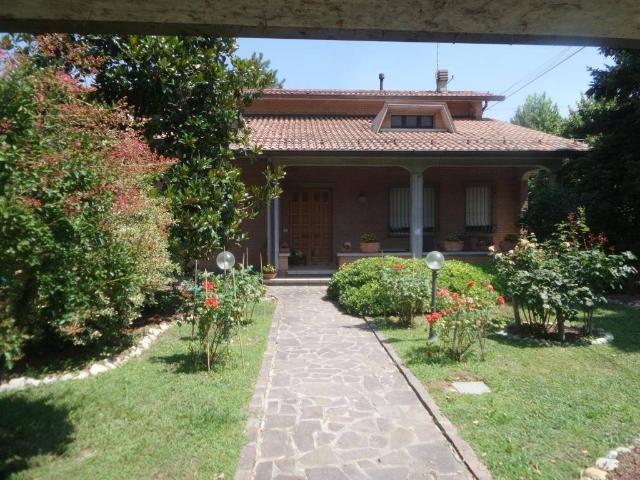 Villa Indipendente in vendita a Unione delle Terre d'Argine, Soliera