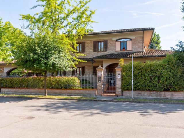 Villa Indipendente in vendita a Unione delle Terre d'Argine, Soliera