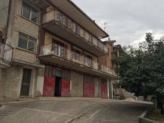 Villa Indipendente in vendita a Solofra, Campania