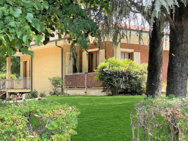 Villa Indipendente in vendita a Senna Lodigiana, Lombardia