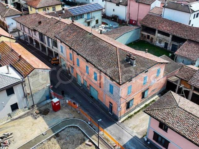 Villa Indipendente in vendita a Somaglia, Lombardia