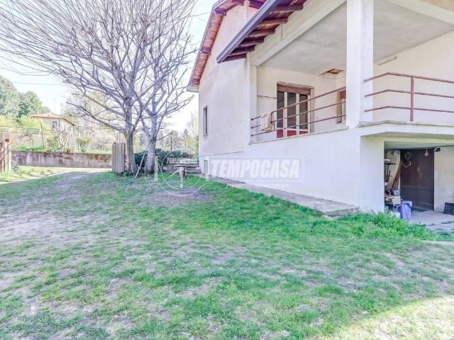 Villa Indipendente in vendita a Mezzana, Somma Lombardo