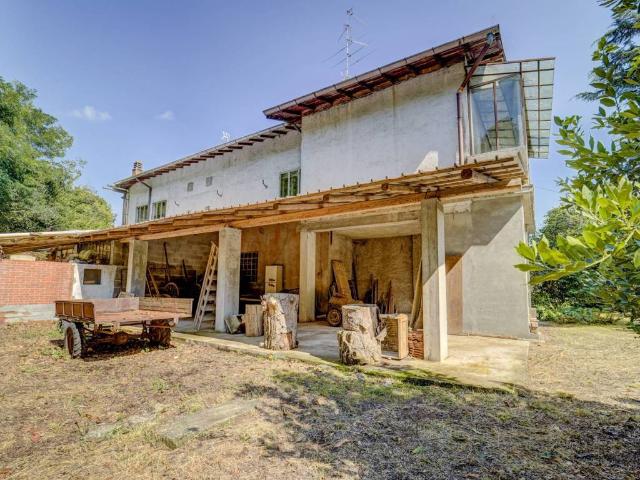 Villa Indipendente in vendita a Mezzana, Somma Lombardo