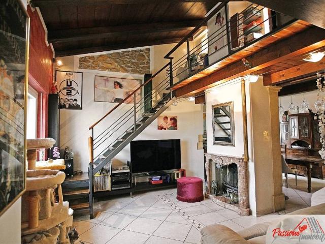 Villa Indipendente in vendita a Sommacampagna, Veneto