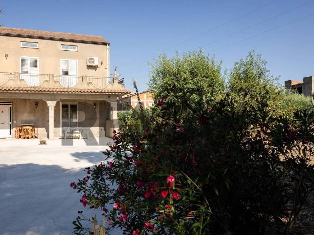 Villa Indipendente in vendita a Sommatino, Sicilia