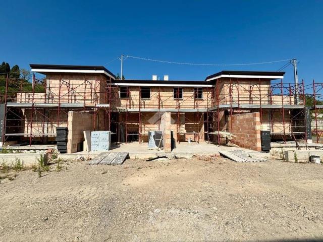 Villa Indipendente in vendita a Palazzolo, Sona