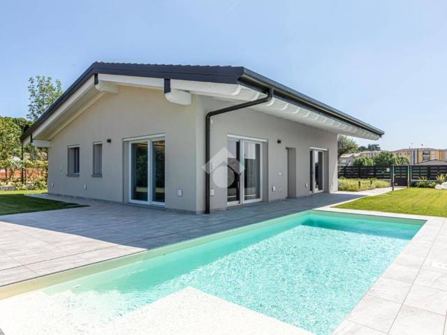 Villa Indipendente in vendita a Palazzolo, Sona