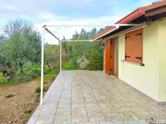 Villa Indipendente in vendita a Sonnino, Lazio