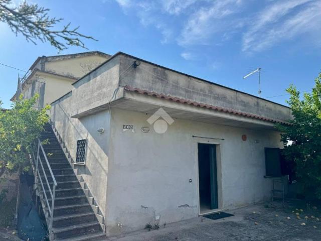 Villa Indipendente in vendita a Capocroce, Sonnino