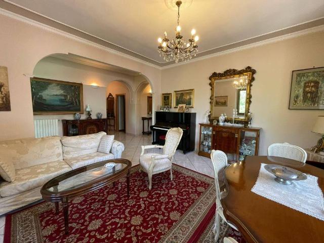 Villa Indipendente in vendita a Sora, Lazio