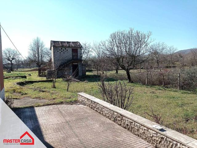 Villa Indipendente in vendita a Sora, Lazio