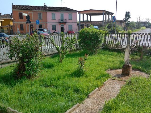 Villa Indipendente in vendita a Soresina, Lombardia
